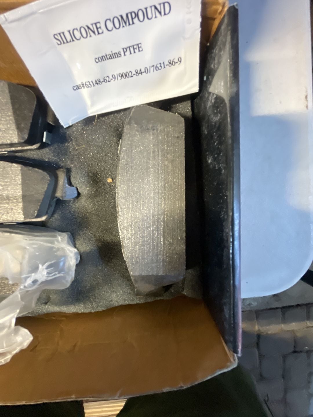 Duralast Max Premium Brake Pads With Hardware Kit GM Autozone 3