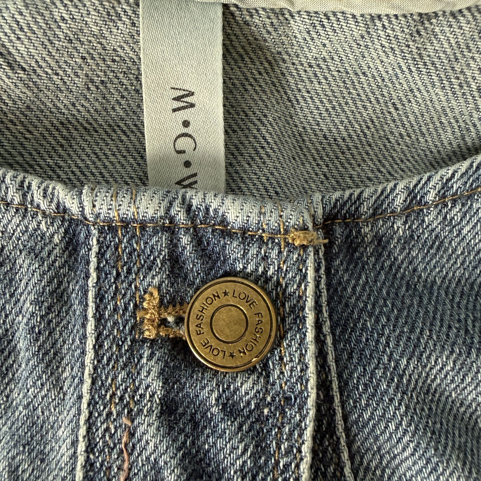 M.G.W Classic Fashion Women's Blue Denim Vest Size M 5