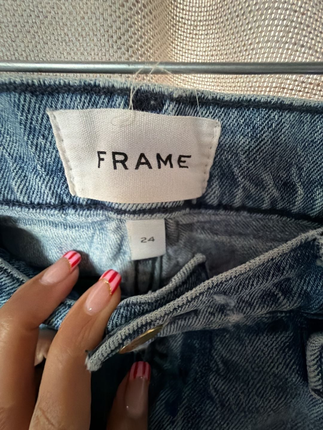FRAME Distressed Light Wash Skinny Jeans Size 24 3