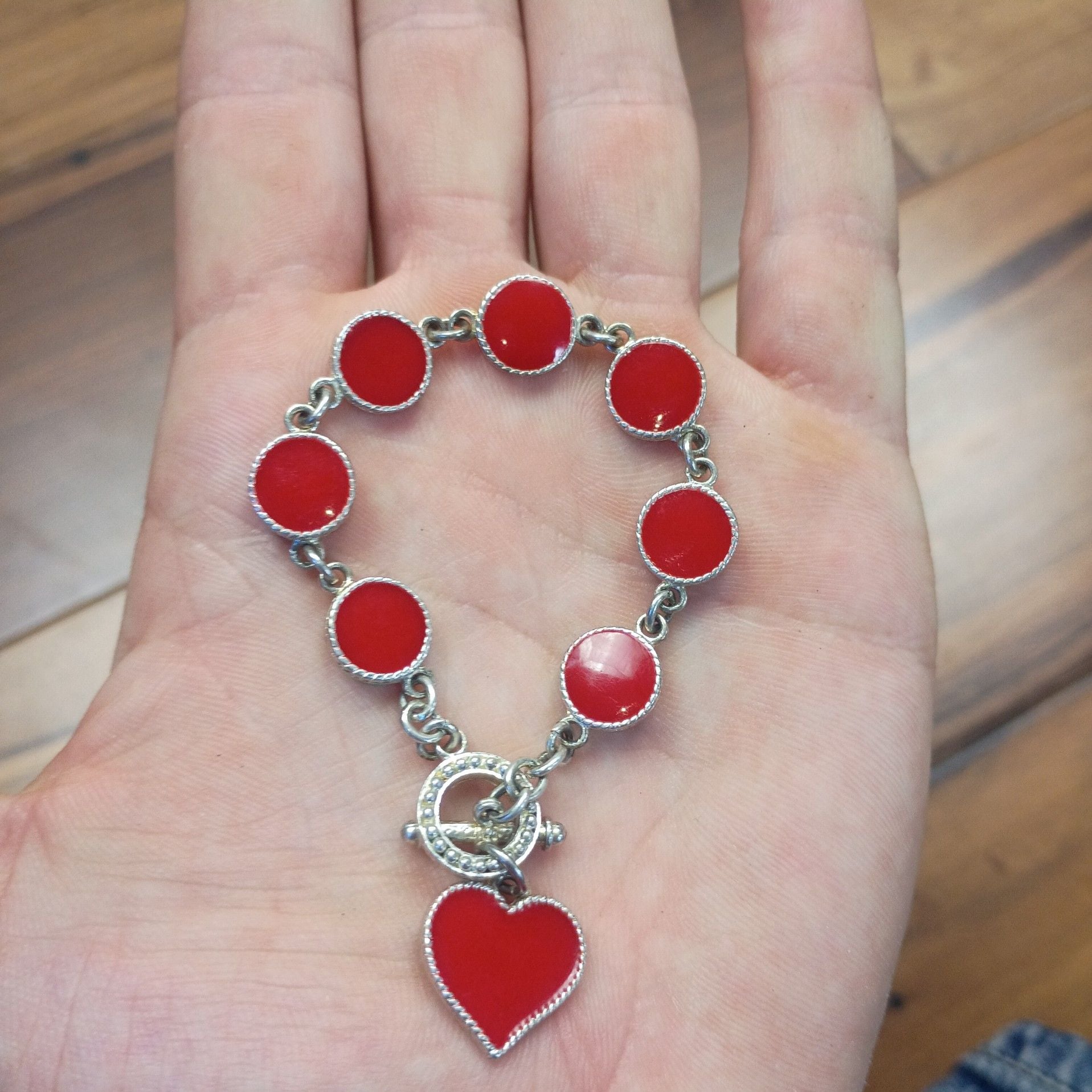 Vintage Silver Tone Red Enamel Circle and Heart Charm Toggle Bracelet 2