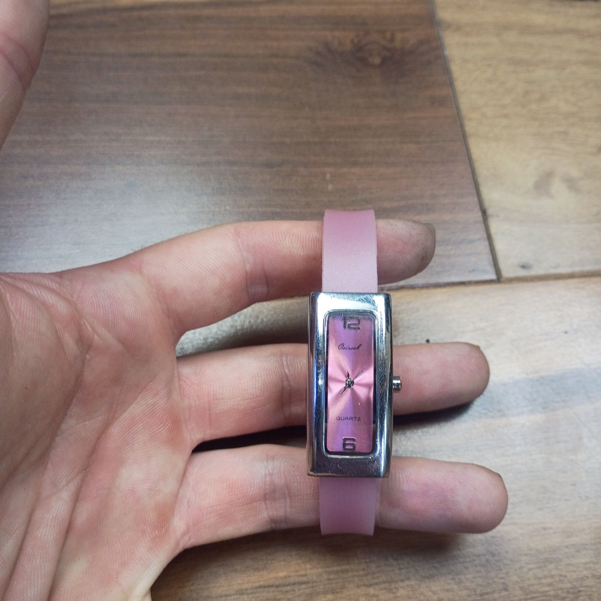 Pastorelli Pink Rectangular Quartz Women's Fashion Wrist Watch (untested) 2