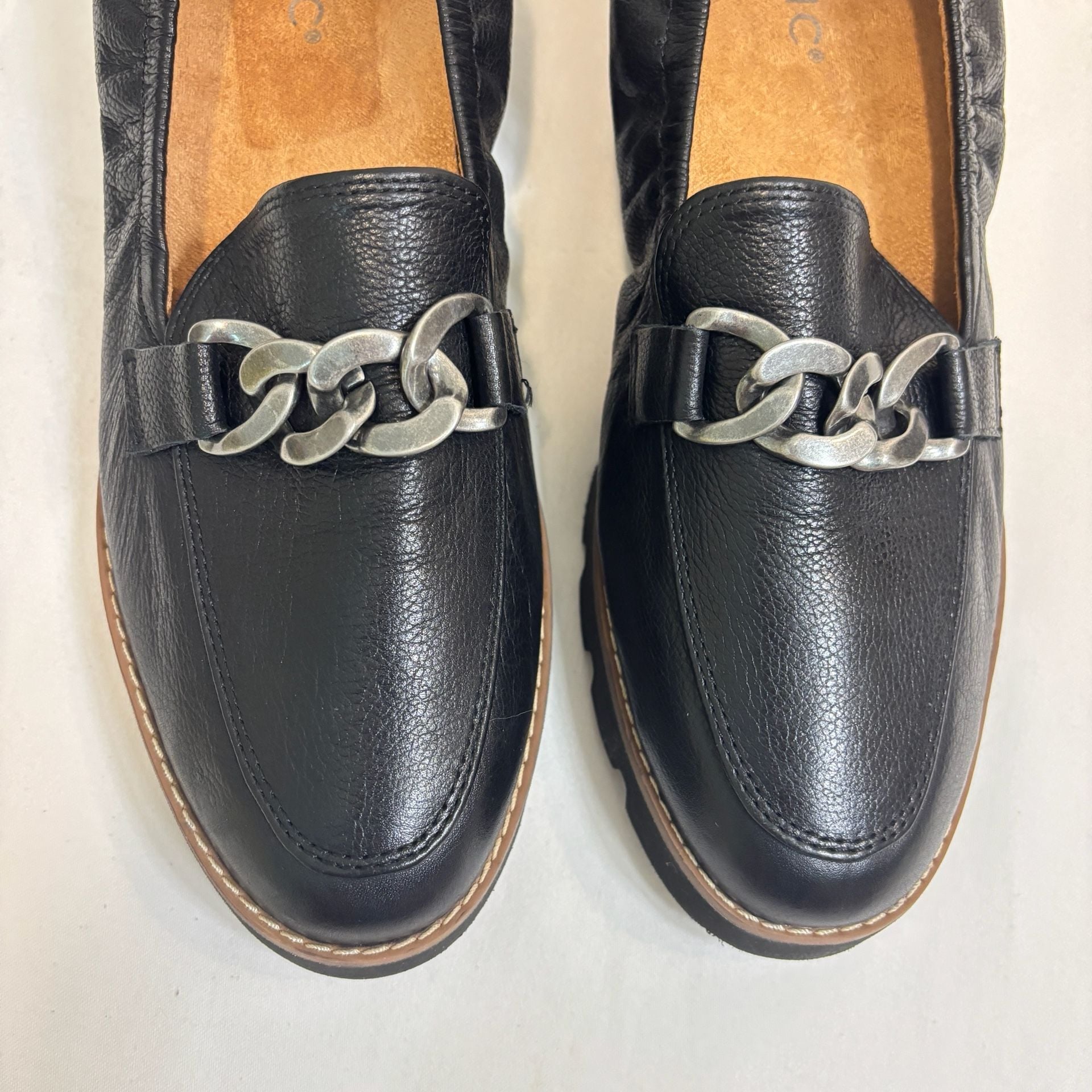 Vionic Cynthia Black Chain Loafer Shoes Size 8 Orthotic Support Lug Sole 4