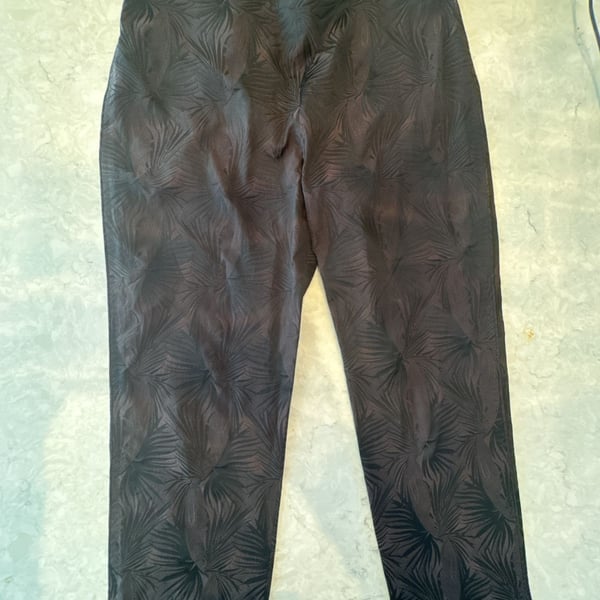 Max Mara Black Palm Leaf Jacquard Trousers Pants Size US 8