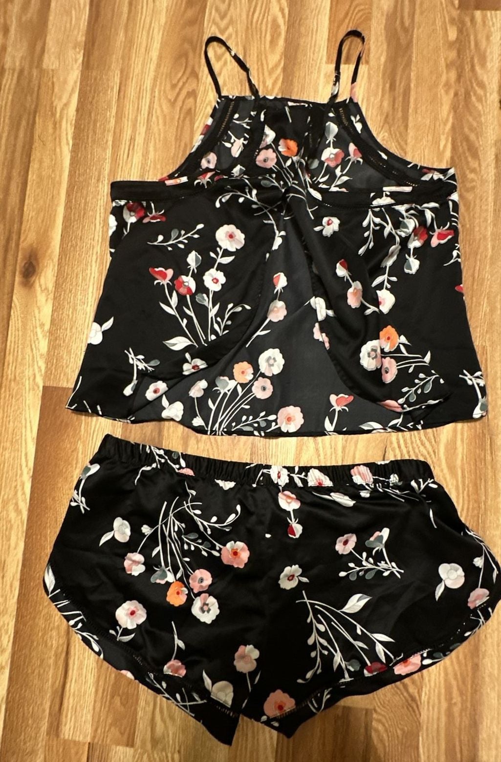 Gilligan & O'Malley Black Floral Silky Satin Lounge PJ Sleep Set XL 2