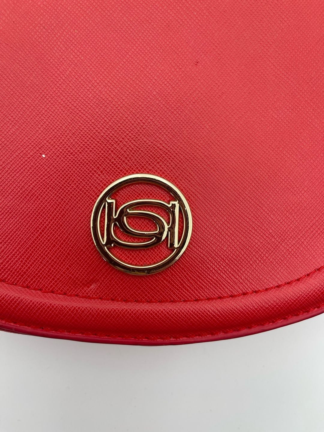 bebe Lily Saddle Crossbody Bag Hibiscus Red 3