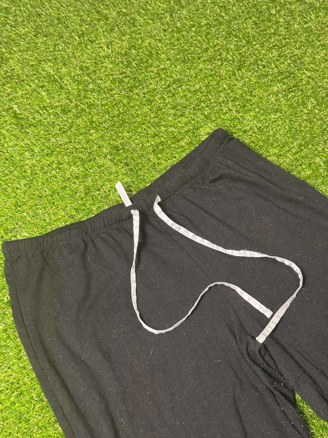 Flora Nikrooz Black Pajama Lounge Pants with Drawstring and White Piping Size M 4
