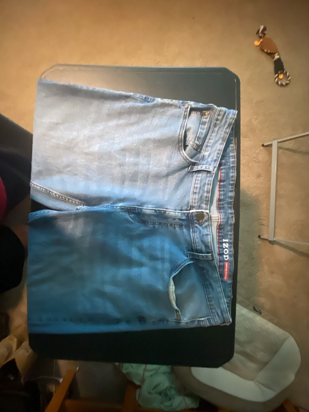 IZOD Men's Straight Fit Blue Wash Stretch Denim Jeans Size 40x29 4