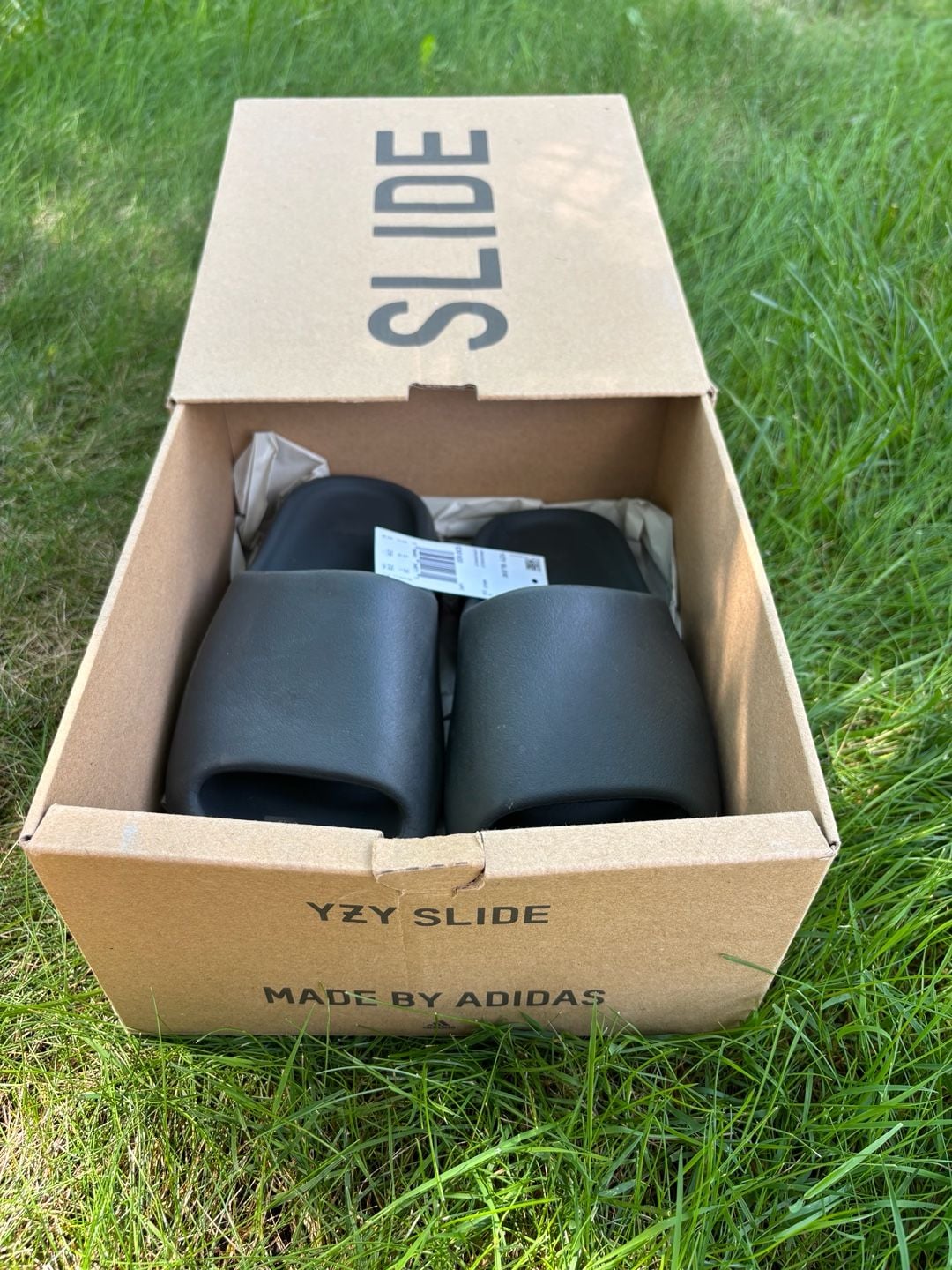 Size 5- Adidas Yeezy Slide Dark Onyx ID5103 11