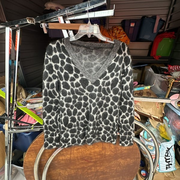 Gucci Black & Grey Leopard Print Mohair Wool V-Neck Sweater Size S