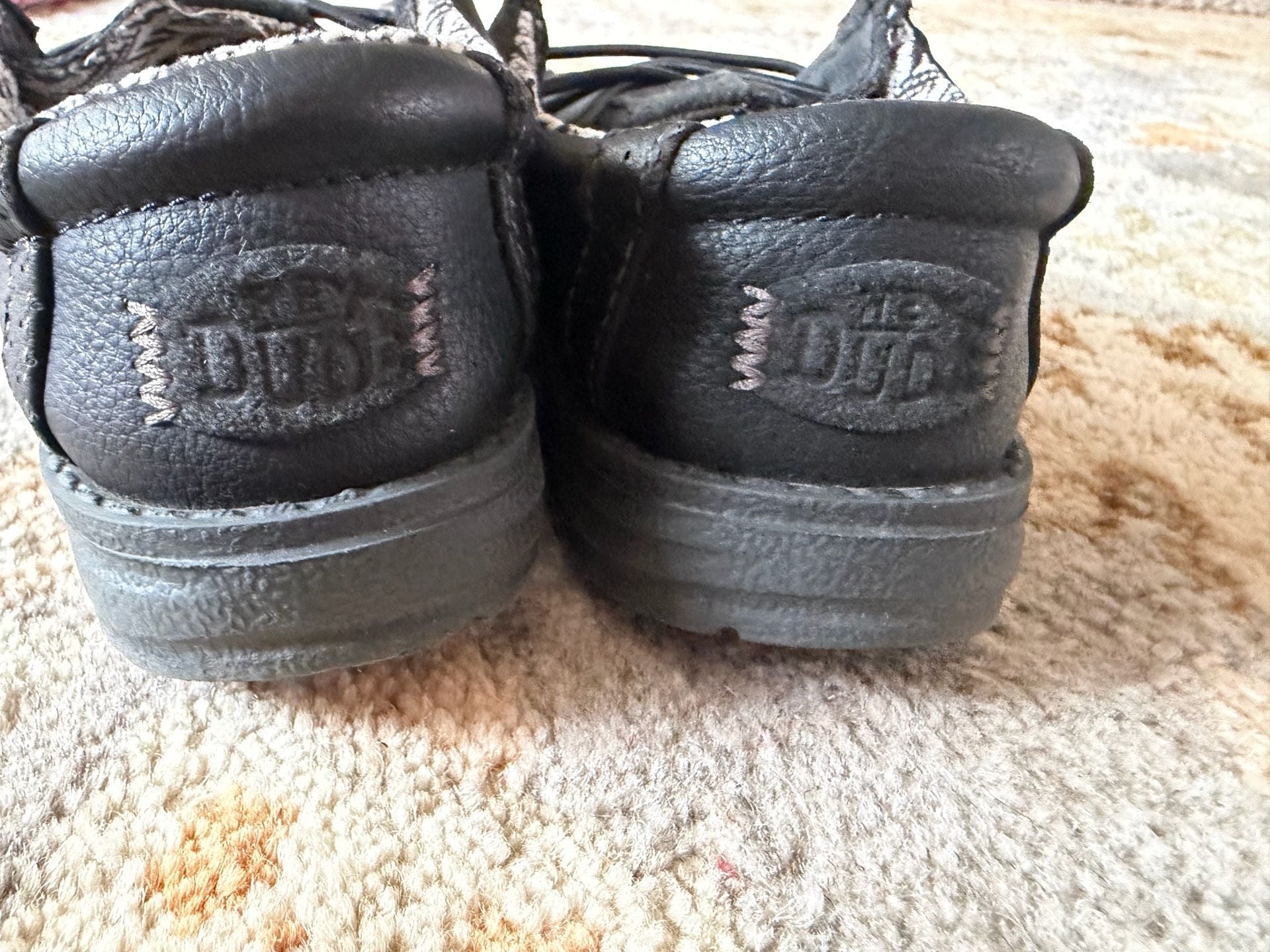 Hey Dude Wally T Classic Toddler Black Leather Shoes Size C9 3