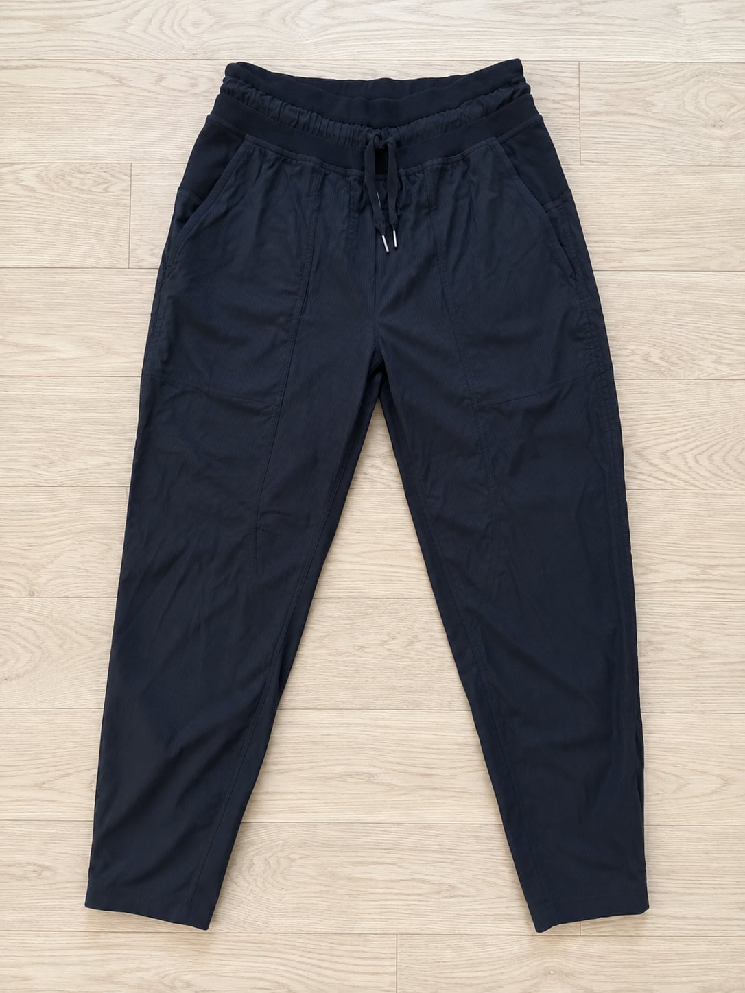 Lululemon Dance Studio Mid-Rise Jogger 25” Black Sz 4 2