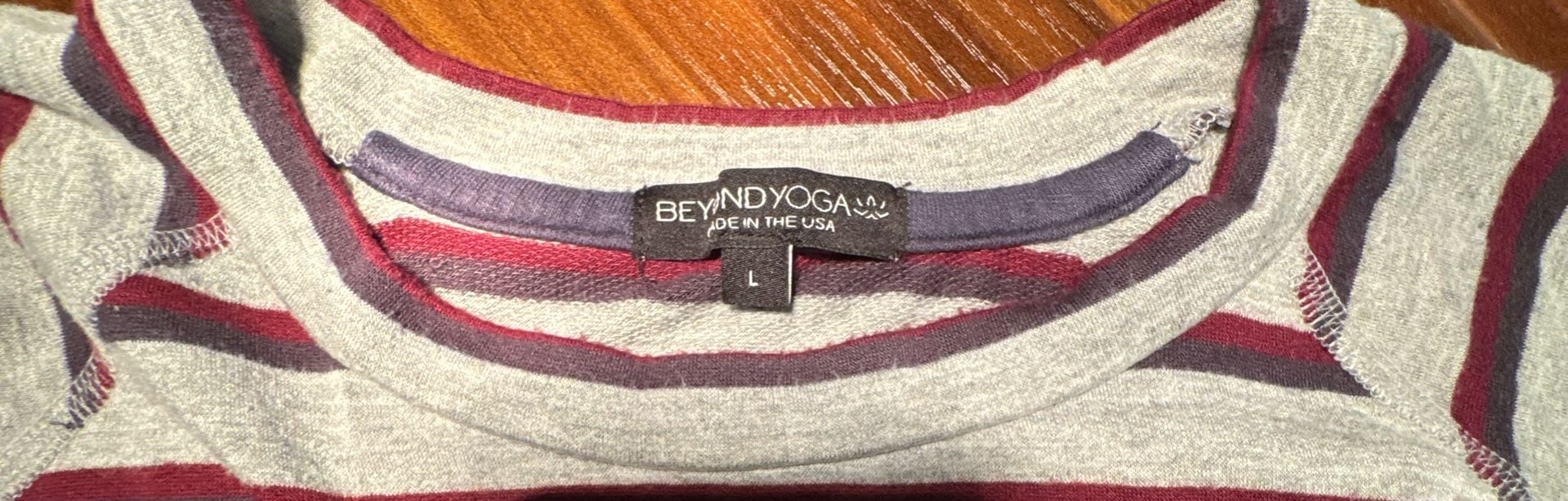 Beyond Yoga Striped Long Sleeve Raglan Sweatshirt Gray Maroon Size L 3