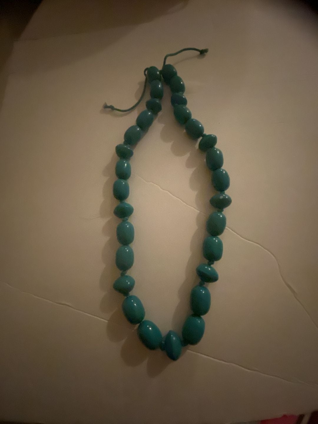 Vintage Teal Lucite Graduated Chunky Oval Beaded Necklace 2