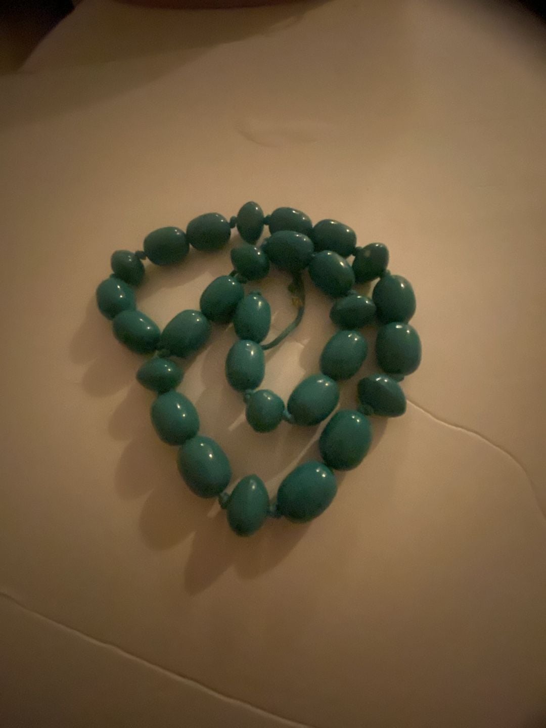 Vintage Teal Lucite Graduated Chunky Oval Beaded Necklace 3