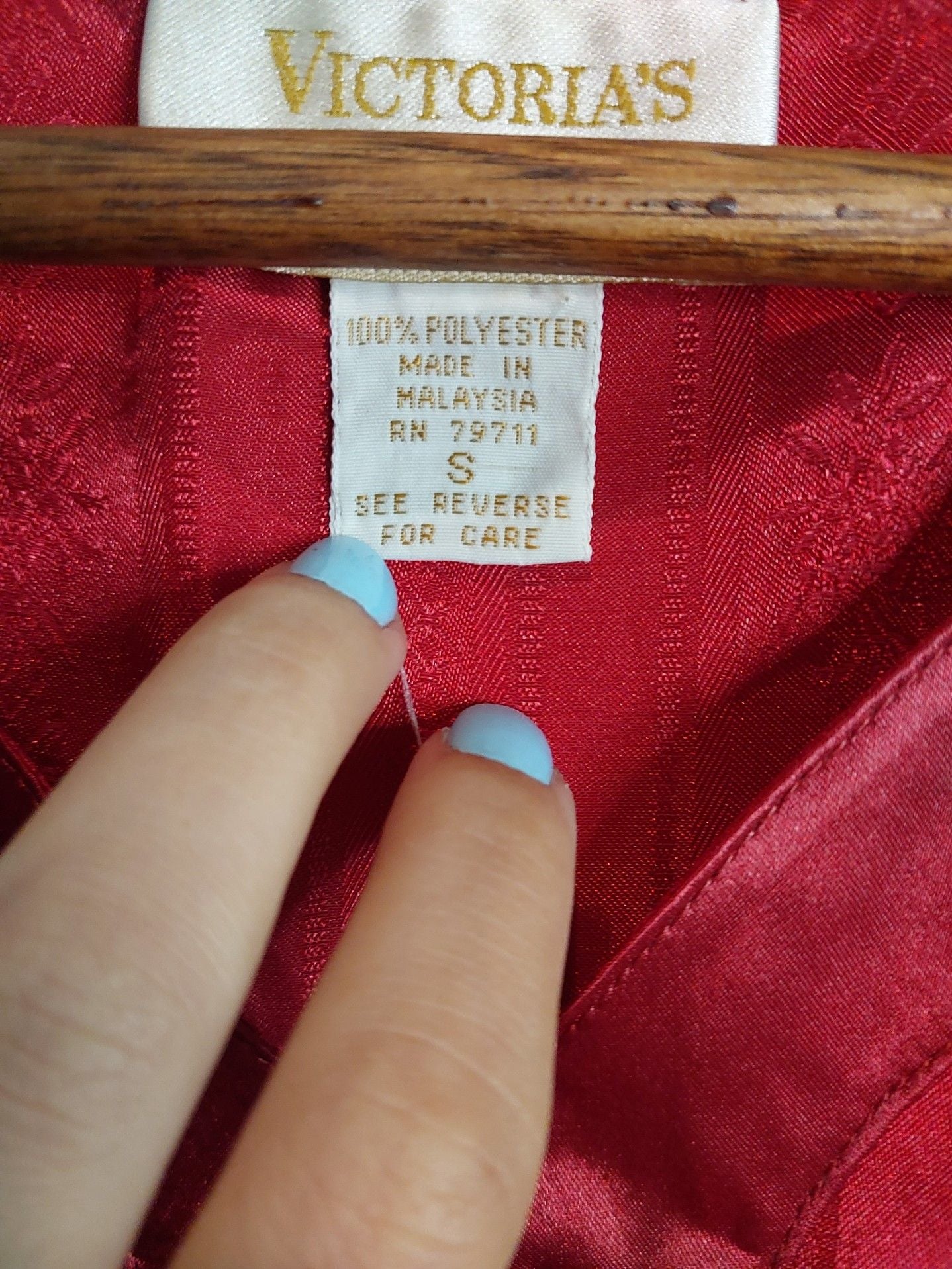Vintage Victoria's Secret Gold Label Button Front Satin Red Brocade Sleep Shirt & Bottom 5