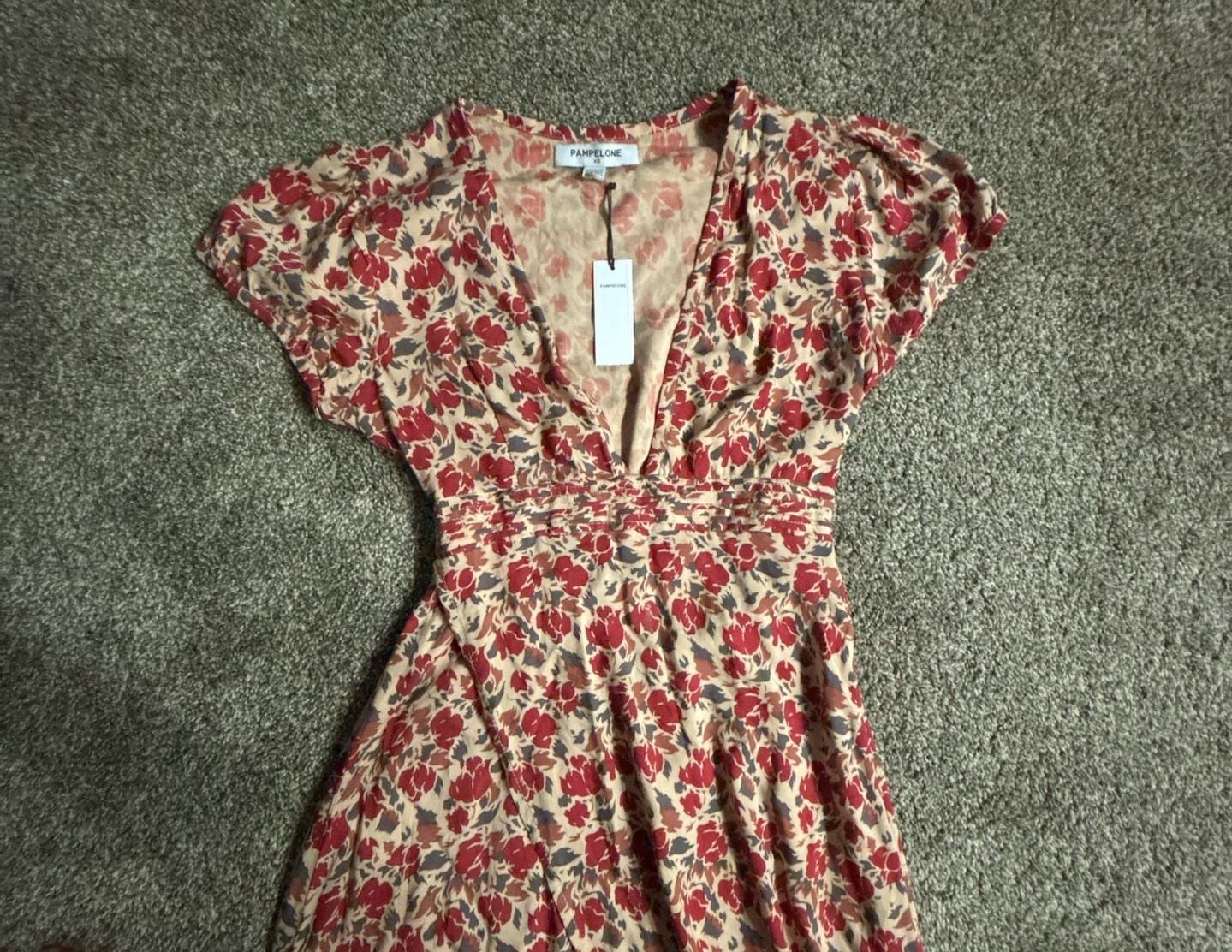 Pampelone Red Floral Print V-Neck Flutter Sleeve Maxi Dress 7