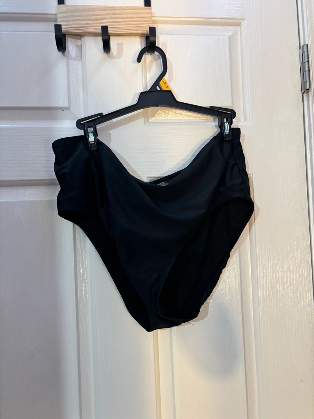 Hot Girl Summer by Megan Thee Stallion Black Sequin and Chain Bikini Set XL 5