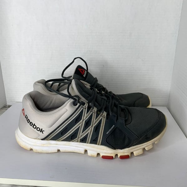 Reebok Mens Yourflex Train 8.0 LMT Training Shoes Black Slate Navy White