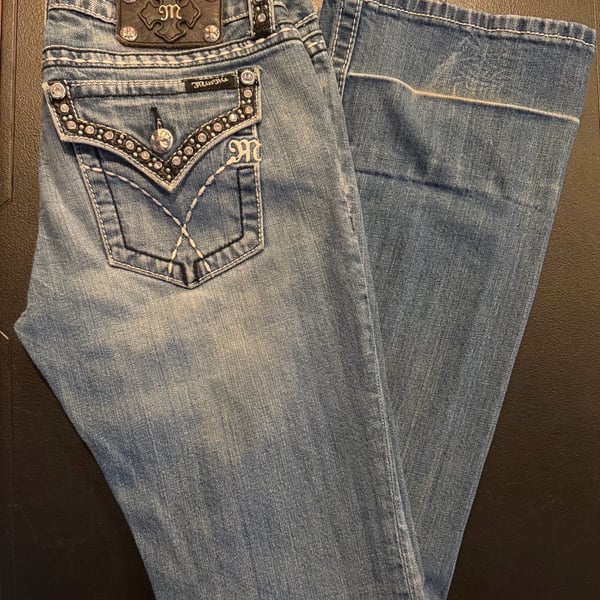 Miss Me Bootcut Stretch Studded Medium Wash Jeans Size 29 JW5087B5