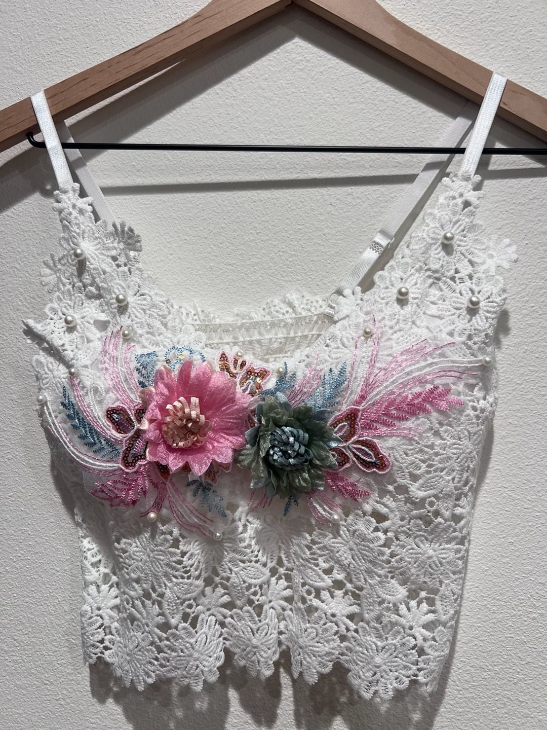 White Lace Crop Top with 3D Floral Beads and Sequins Handmade fits S to M 2