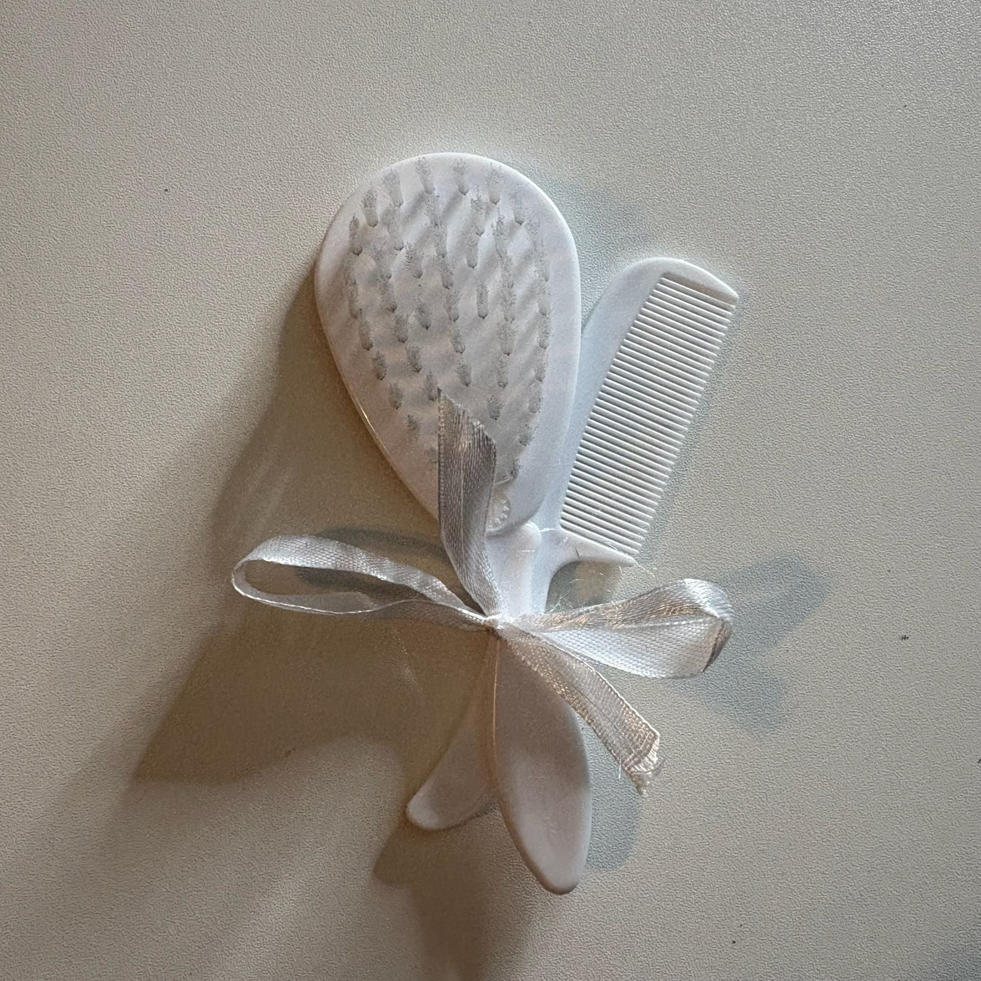 NWT Newborn Baby Gift Set, Bundle Clothes Towel Lovey Shower Gift
New/ Unused 9