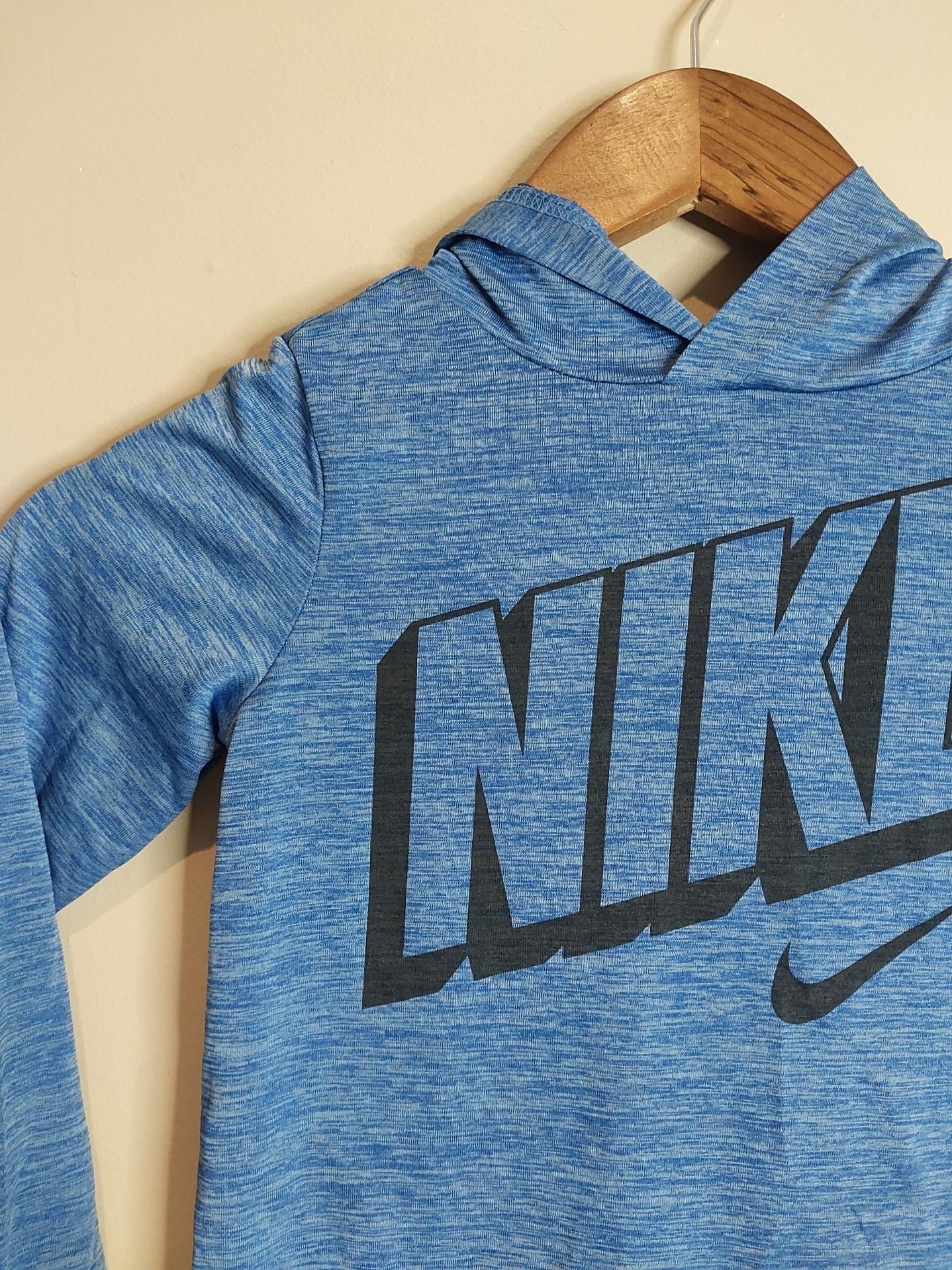 Nike Dri-FIT Blue Youth Boys Size 5 Pullover Long Sleeve Hoodie Sweatshirt 3