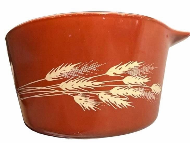 Vintage Pyrex Autumn Harvest Wheat Pattern Cinderella Casserole Bowls (Set of 2) 11