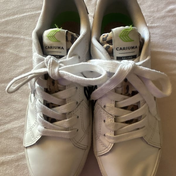 Cariuma Salvas White Leather Black Logo Leopard Print Sneaker