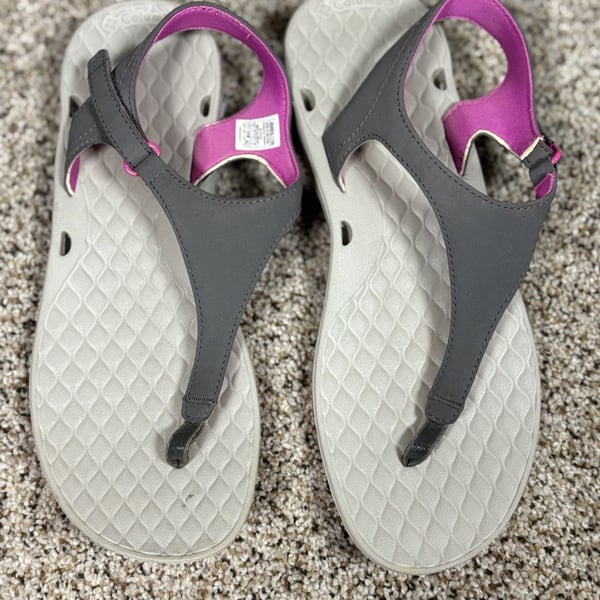 Columbia Women's Sunbreeze Vent Flip T PFG Gray Pink Ankle Strap Sandals Size 10