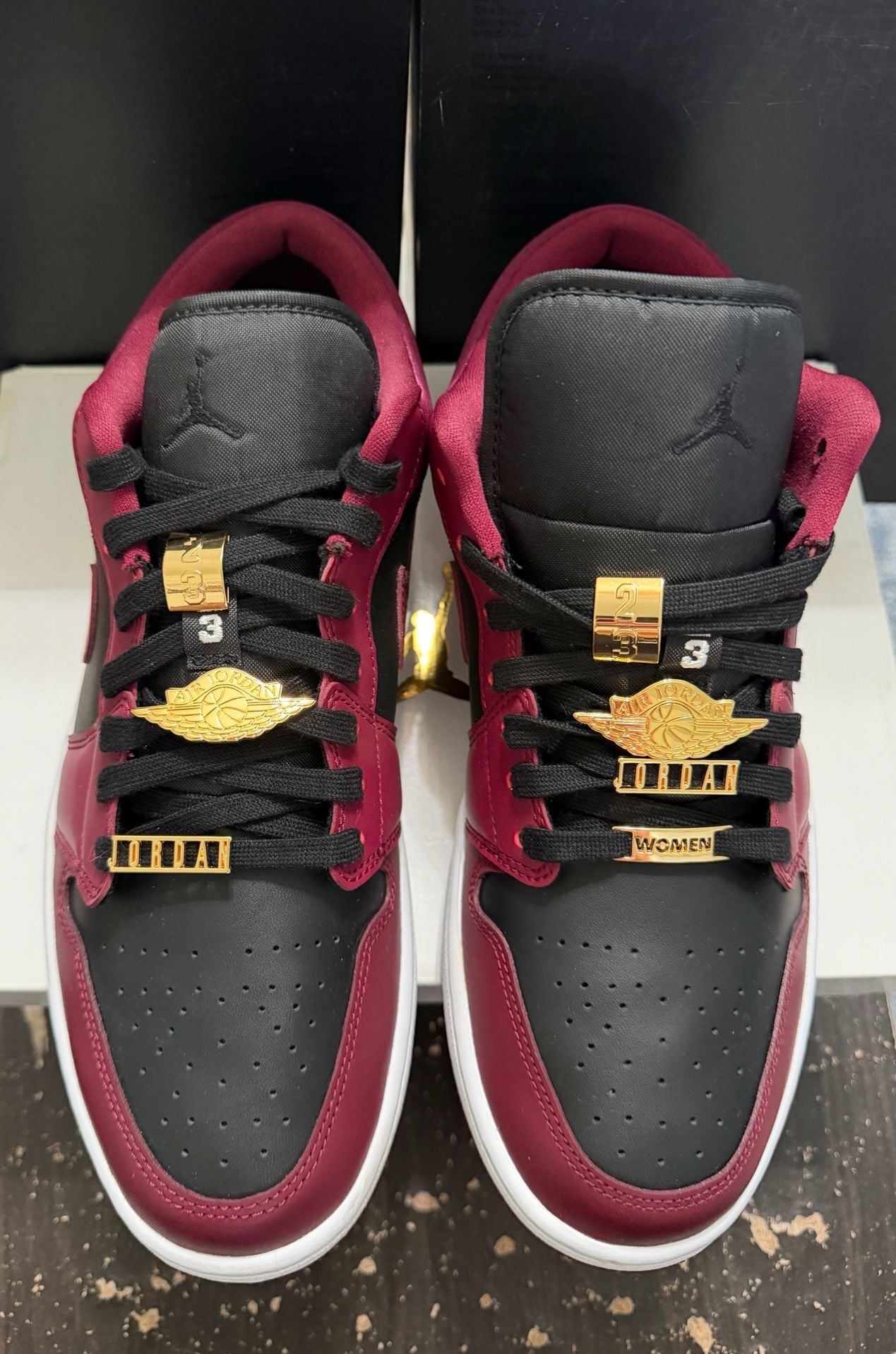 Nike Air Jordan 1 Low SE Dark Beetroot DB6491-600 Women's Sneakers 12w/10.5m 5