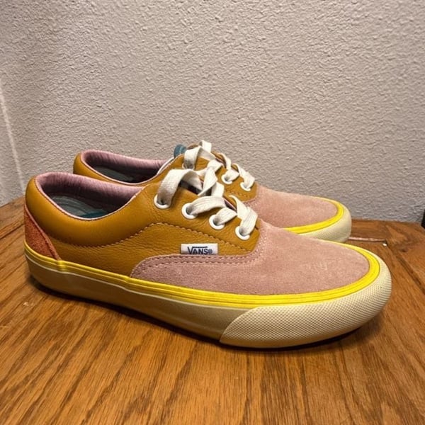 Women’s Suede/Leather Multicolor Vans Sneakers