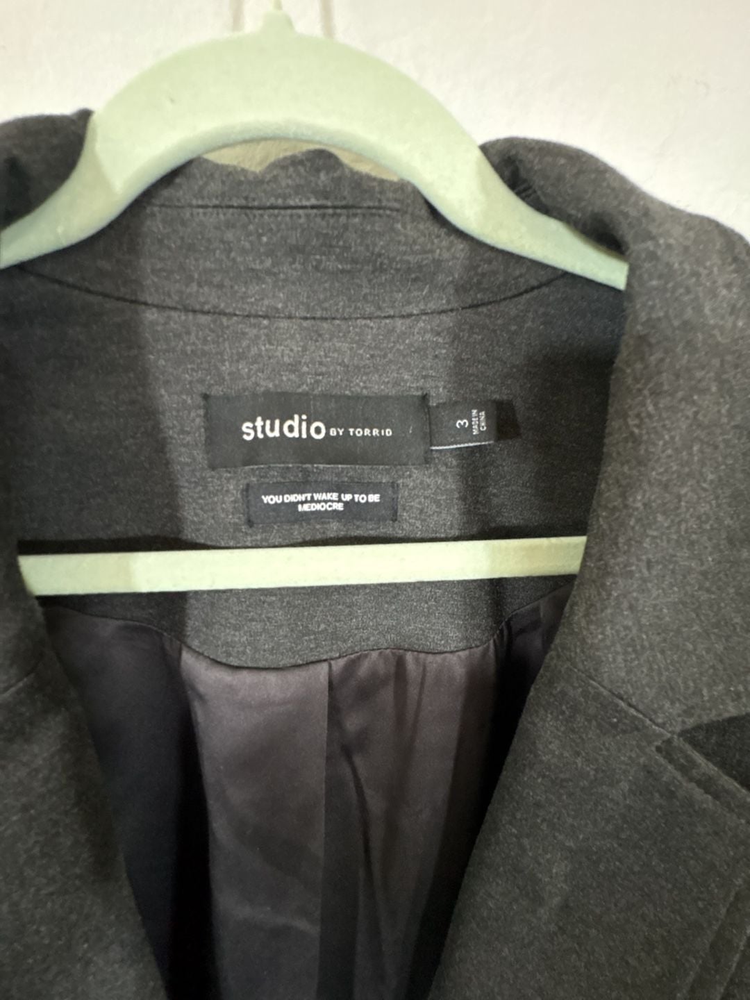 Studio by Torrid Gray Crepe One Button Blazer Jacket Size 3 5