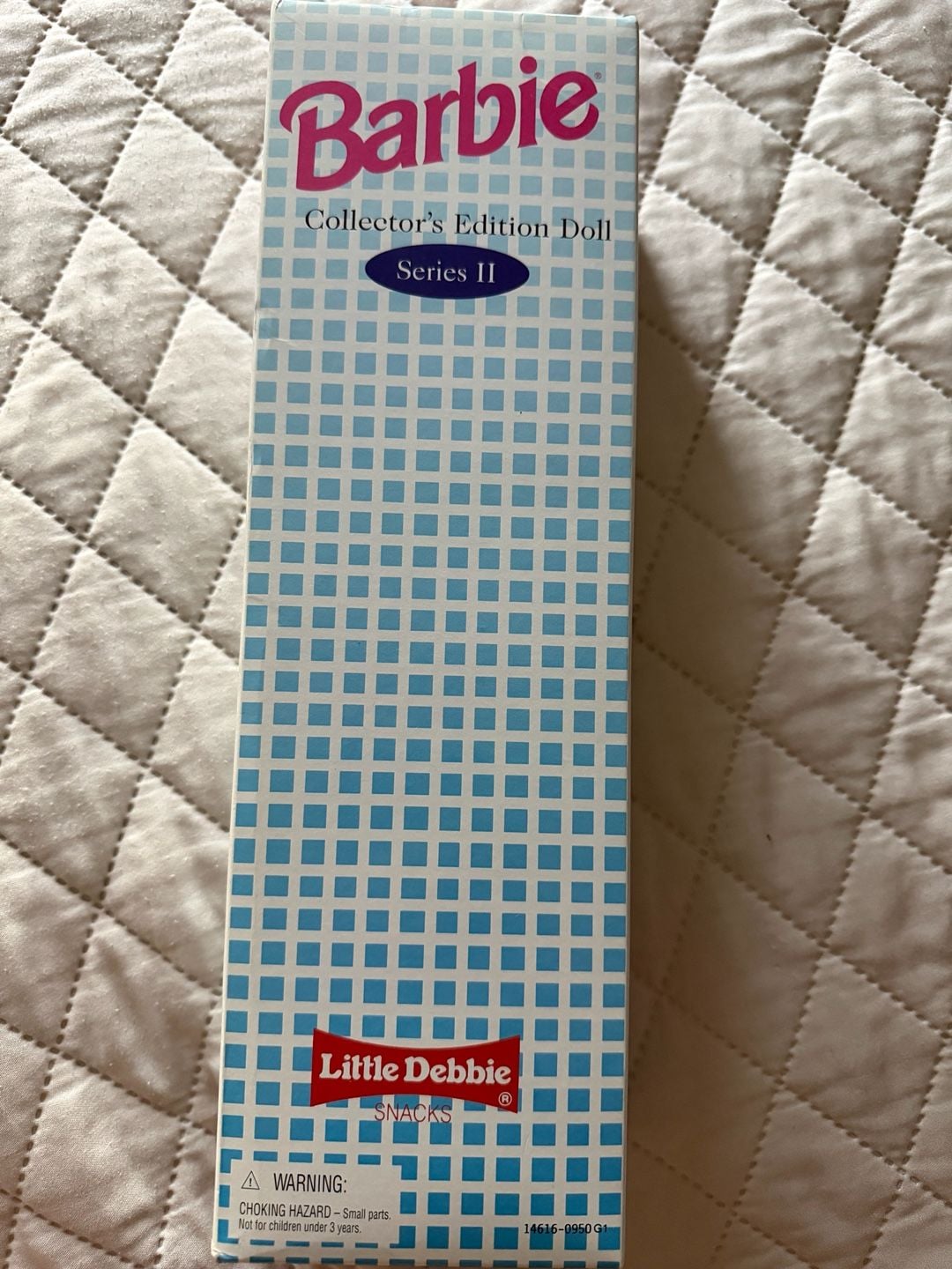 Barbie Collector's Edition Doll Series II Little Debbie Snacks 1995 3