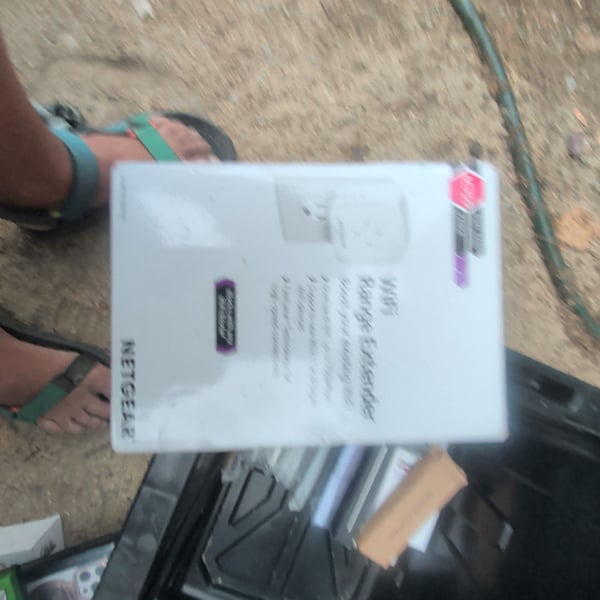 Netgear EX3110-100NAS AC750 Dual Band WiFi Range Extender
