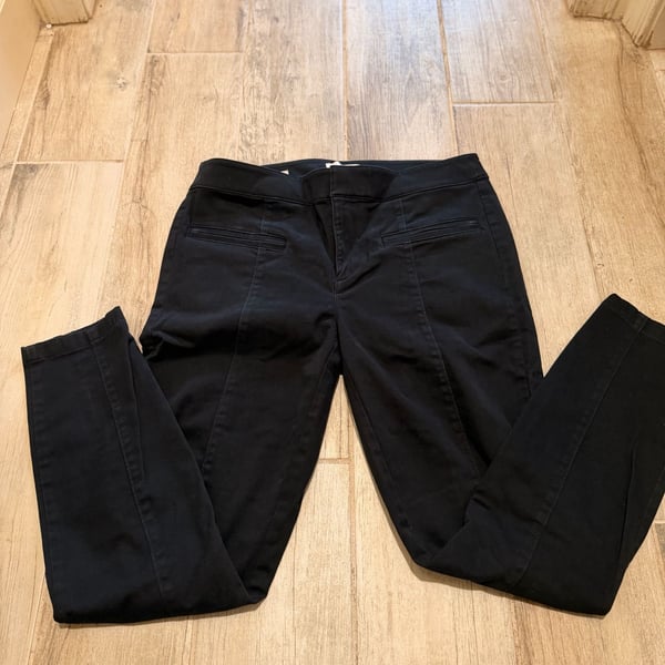 LOFT Outlet Skinny Ankle Pants Black Size 6 Front Seam Pocket