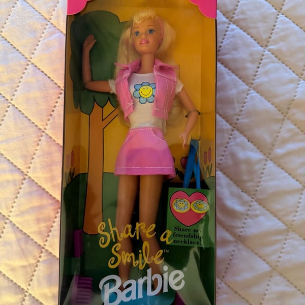 1996 Mattel Share a Smile Special Edition Barbie Doll