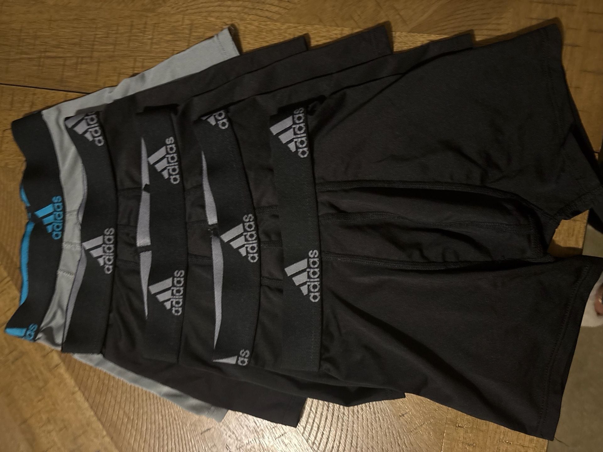 Teen Adidas Aeroready Performance Boxer Briefs Underwear Size Small 4 Pack Black Gray 1