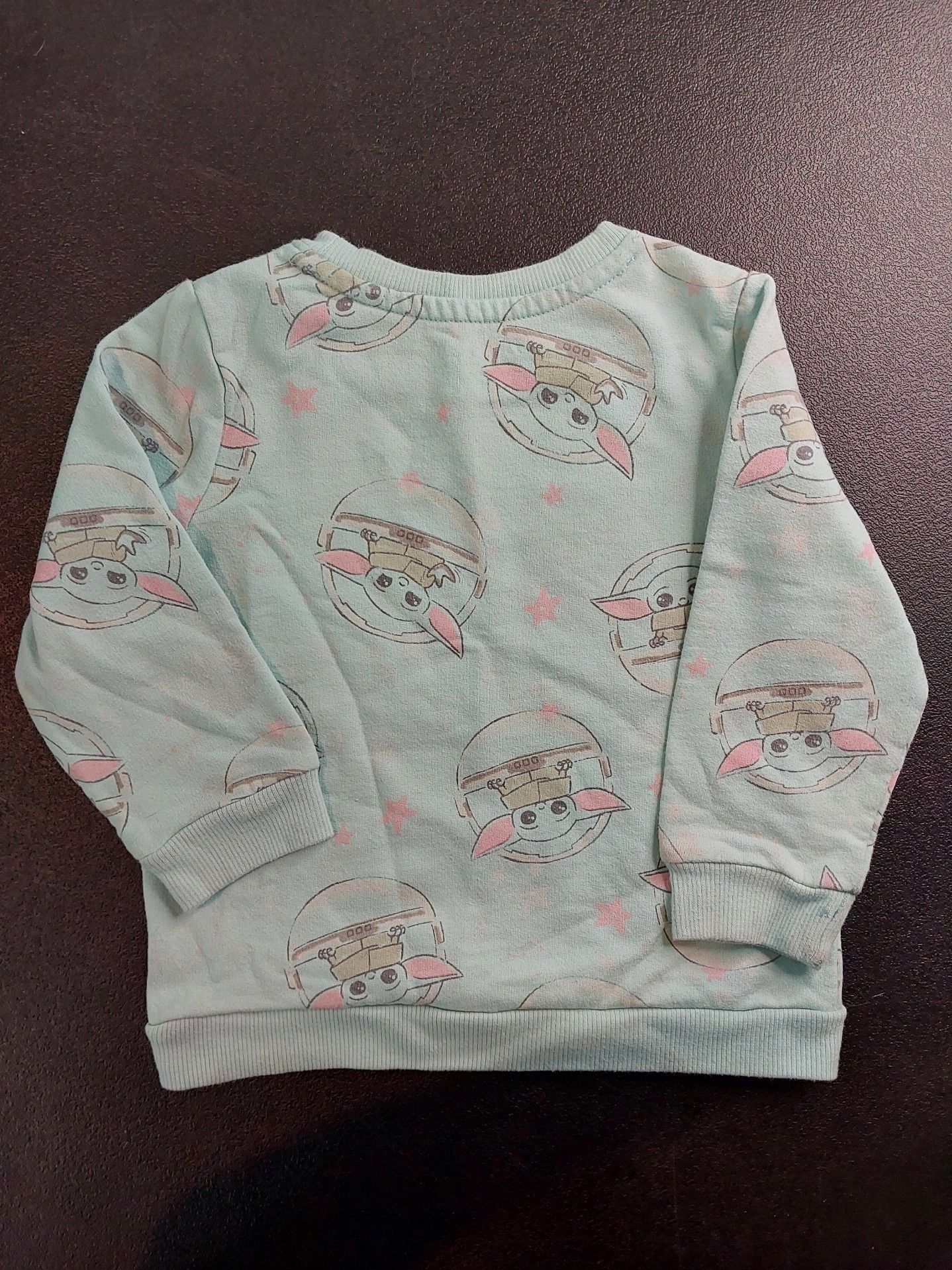 Star Wars The Mandalorian Grogu Baby Yoda Long Sleeve Sweatshirt Size 2T 4