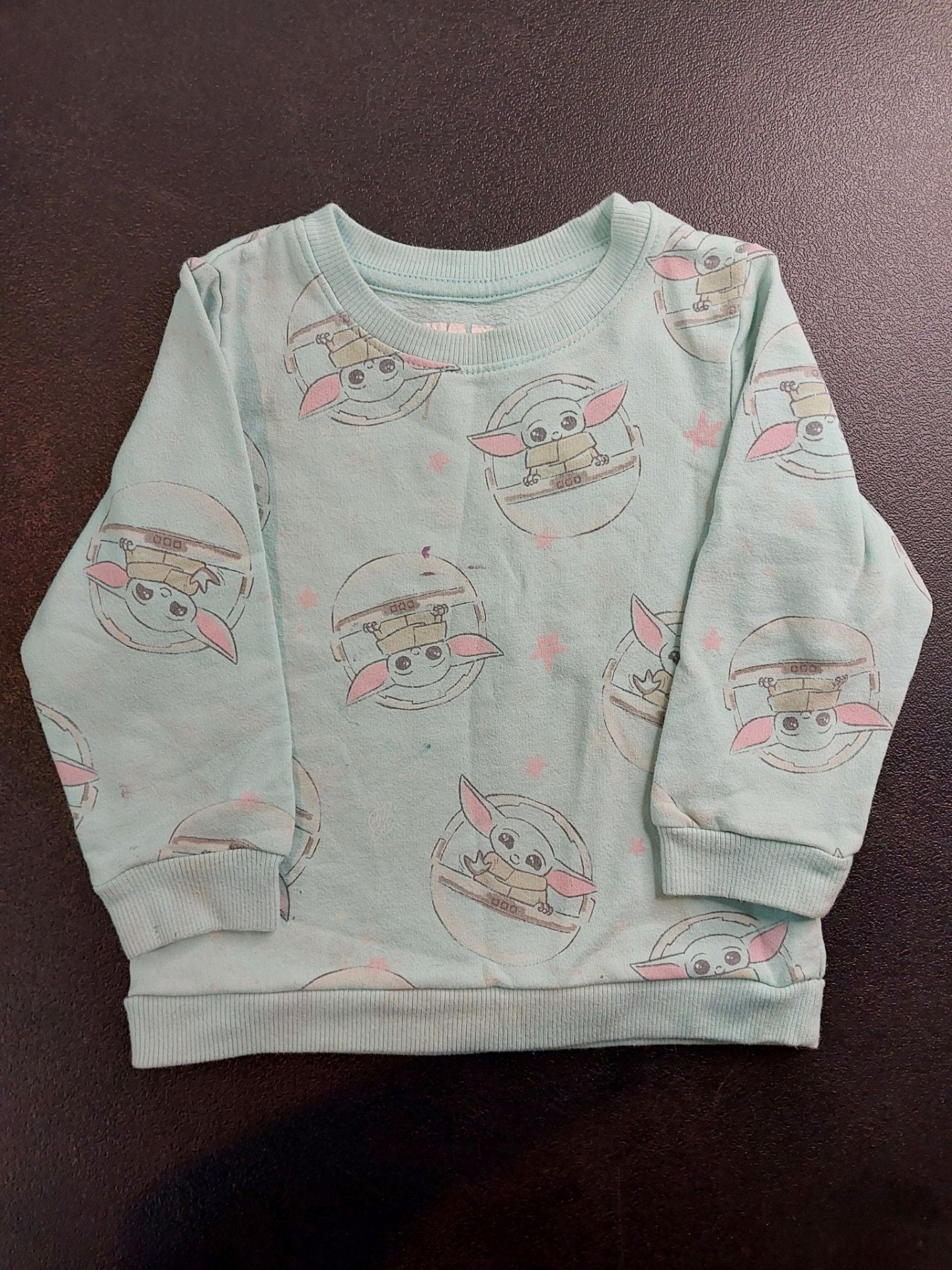 Star Wars The Mandalorian Grogu Baby Yoda Long Sleeve Sweatshirt Size 2T 2