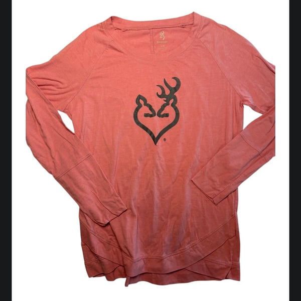 Browning Women's Long Sleeve Pink Double Buck Heart Graphic Shirt Size Large