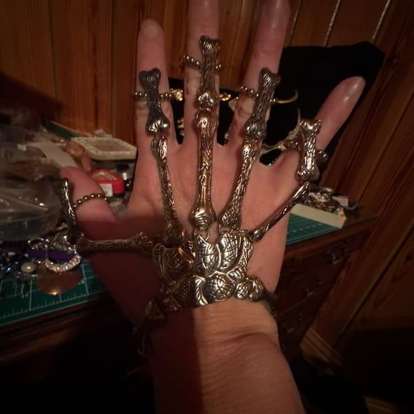Gothic Silver Skeleton Hand Bone Bracelet with Finger Rings