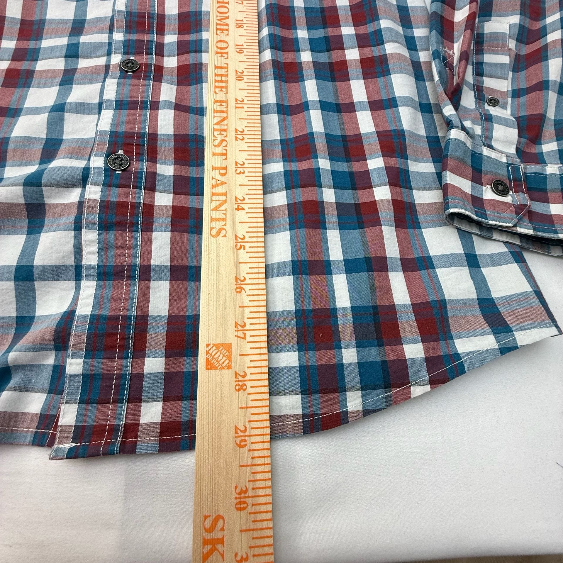 Wrangler Men's Regular Fit Long Sleeve Plaid Utility Camp Shirt Size M 6