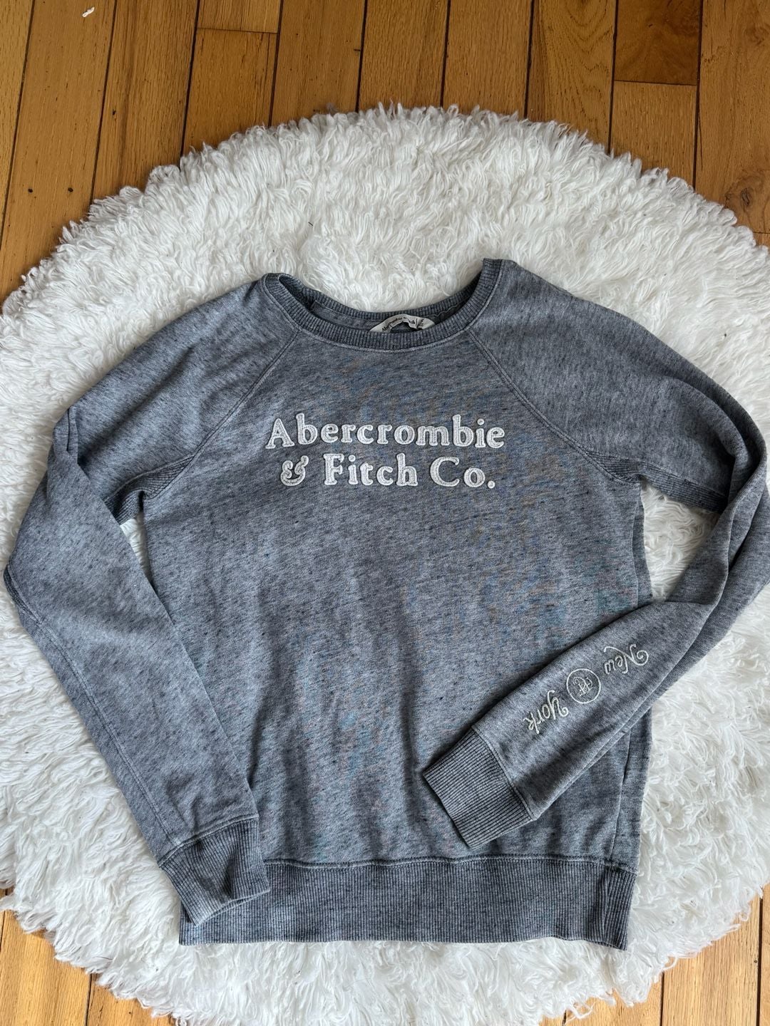 Abercrombie & Fitch Gray New York Embroidered Sweatshirt S 2