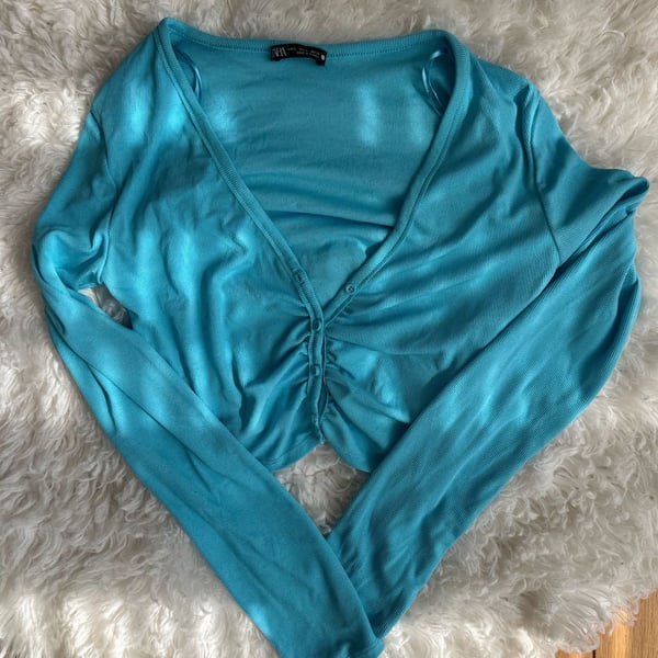 Zara Turquoise Ribbed Long Sleeve Ruched Button Crop Top