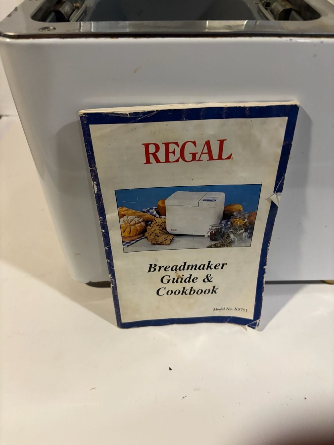 Regal Automatic Breadmaker Bread Machine Model K6751 with Guide & Cookbook 6