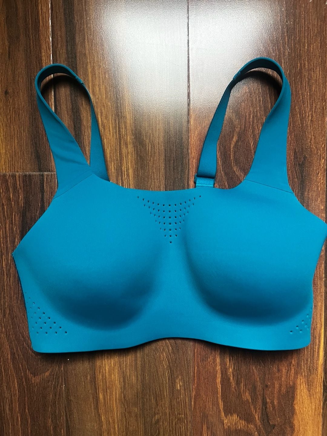 Victoria’s Secret VSX Featherweight Max Wireless High Impact Sports Bra 36C Teal 8