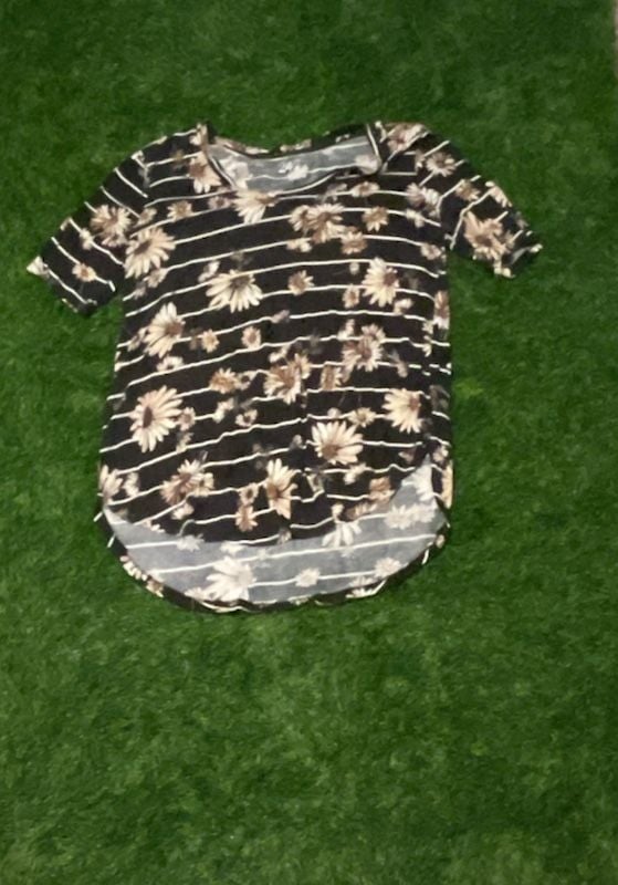 24/7 Maurices Sunflower Stripe Short Sleeve Tunic Tee 5
