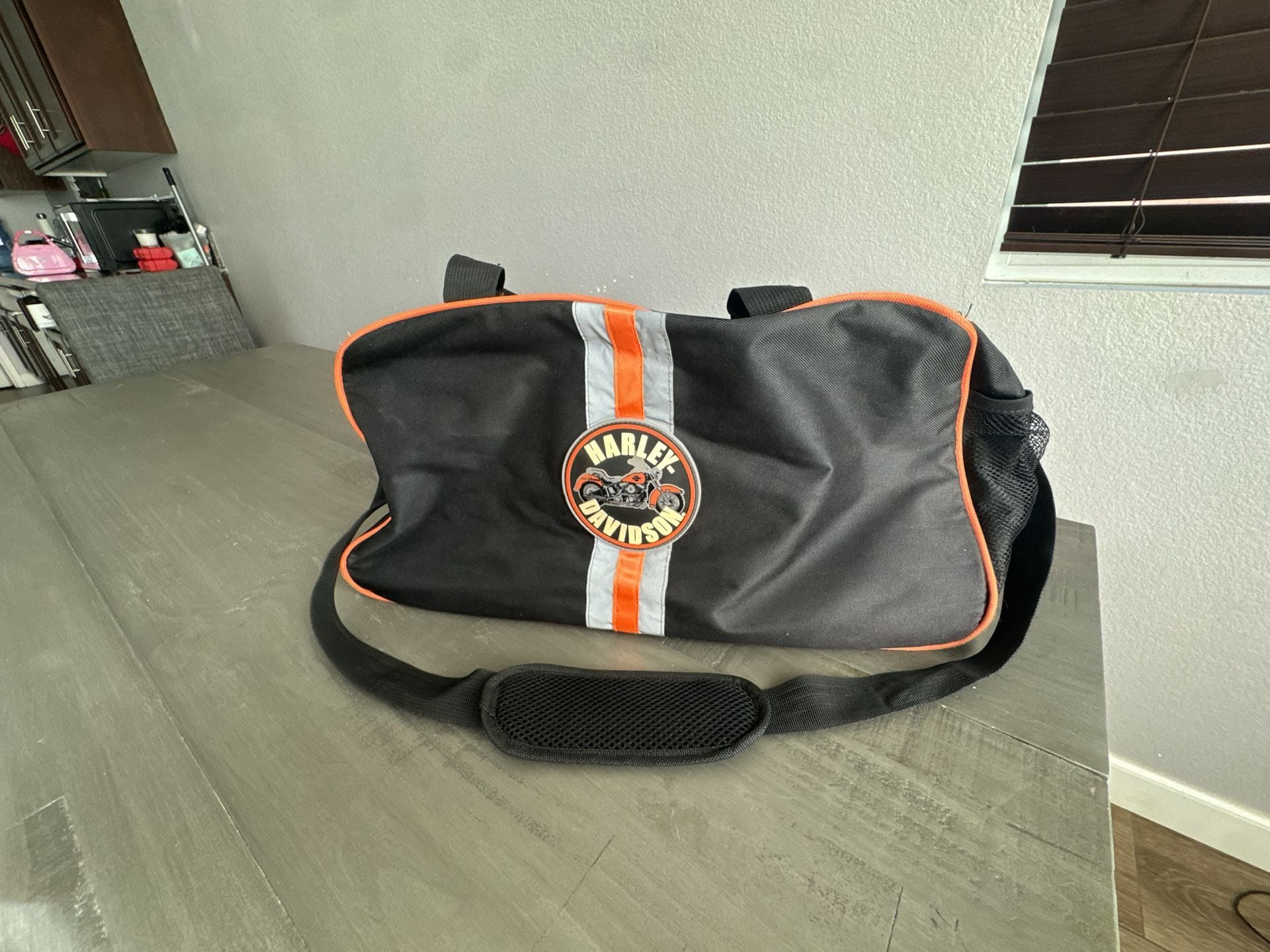 Harley-Davidson Black and Orange Duffle Bag with Strap and Mesh pocket 2