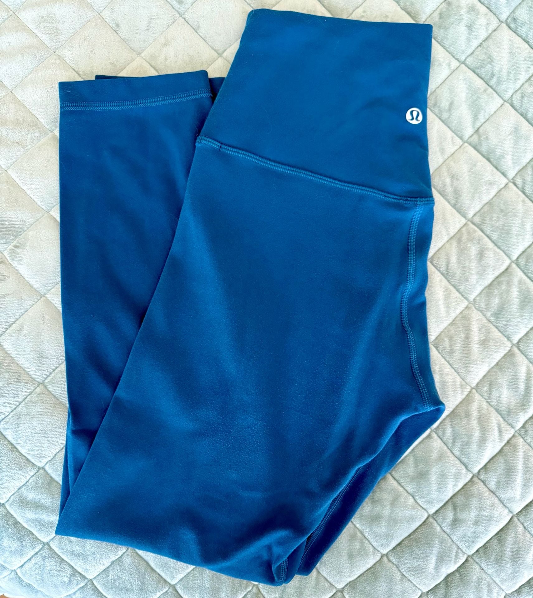 Lululemon Align High-Rise Leggings, size 6 1