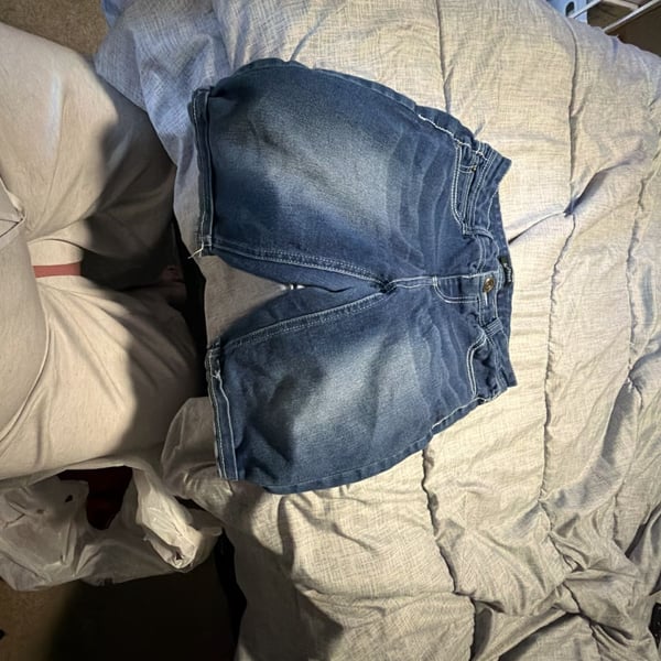 Squeeze Women's Dark Denim Jean Shorts Size 12